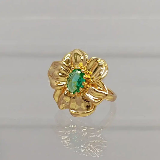 ANILLO FLOR CON PIEDRA VERDE EN EL CENTRO