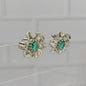 ARETE FLOR CON PIEDRA VERDE
