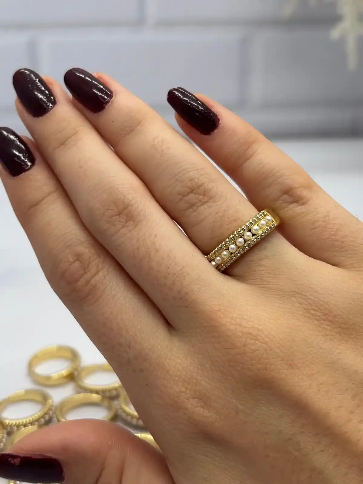 ANILLO CON PERLA Y MICROCIRCONES